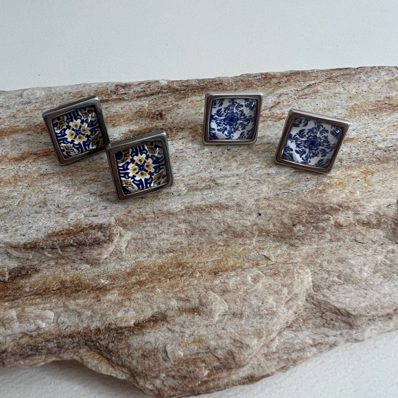 Stylish Classic Blue Stud Earring Set - Timeless Trendy Stud Earrings - Picture 1 of 11